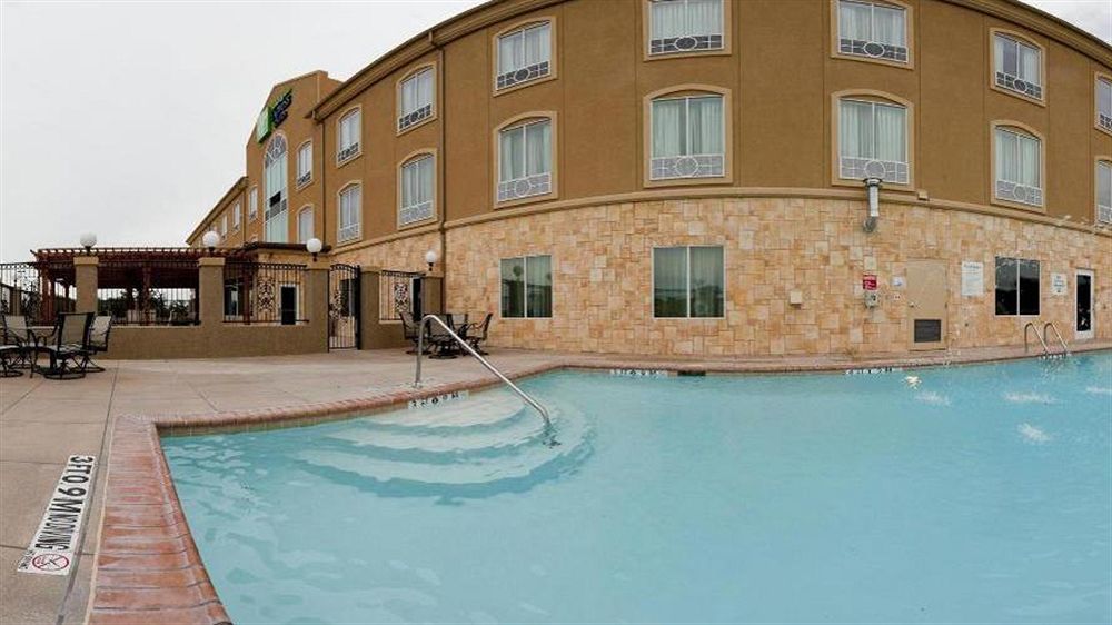 Holiday Inn Express Glen Rose By Ihg Exterior photo