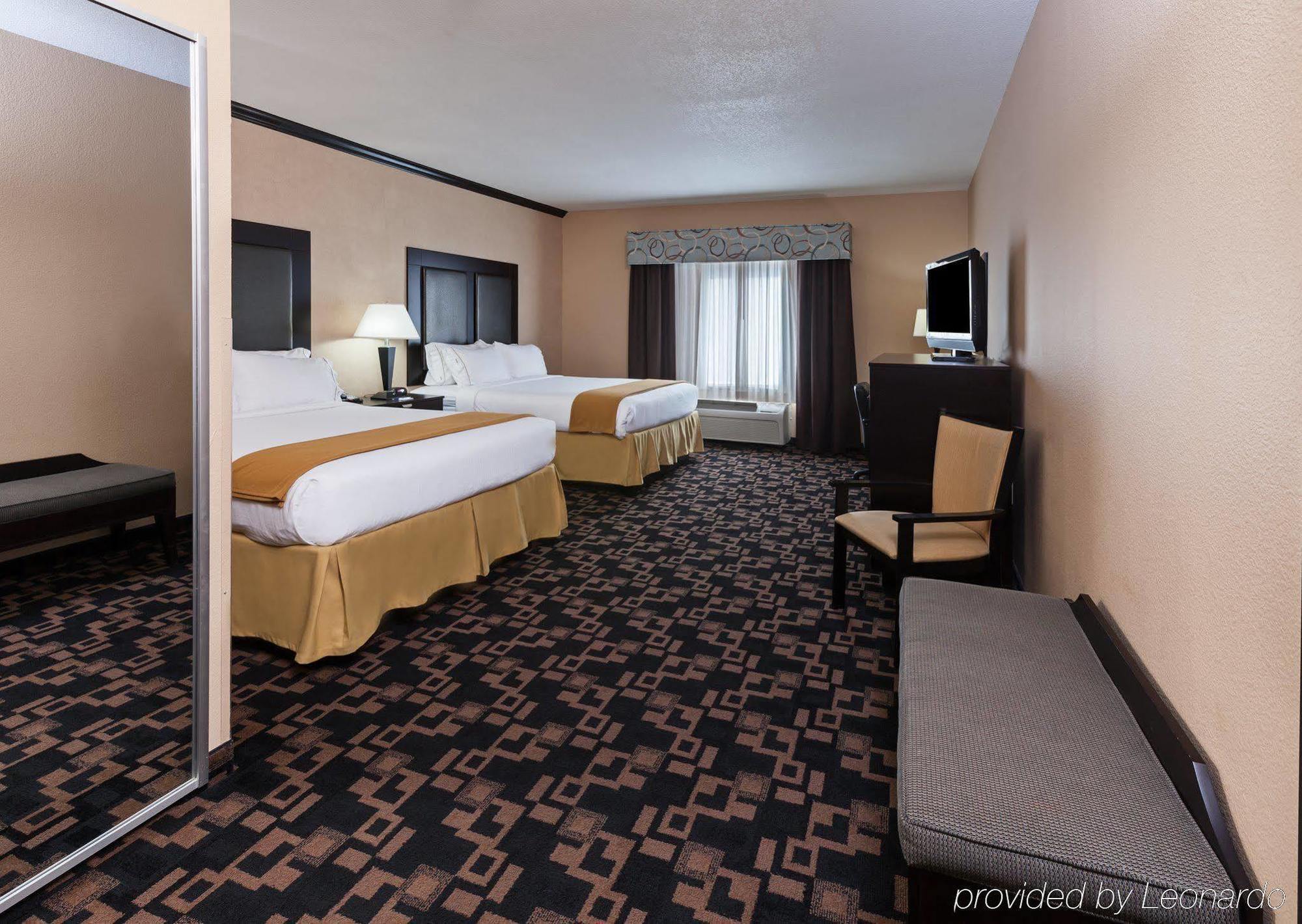 Holiday Inn Express Glen Rose By Ihg Exterior photo